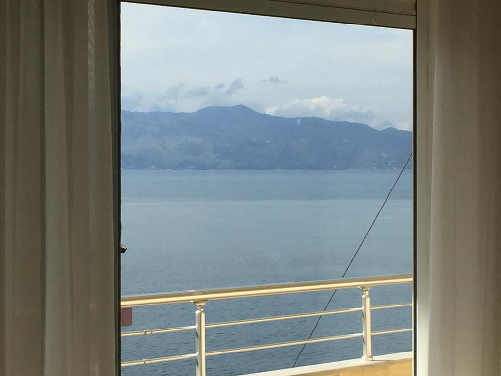 Sea And Sun Apartments Sarandë 部屋 写真